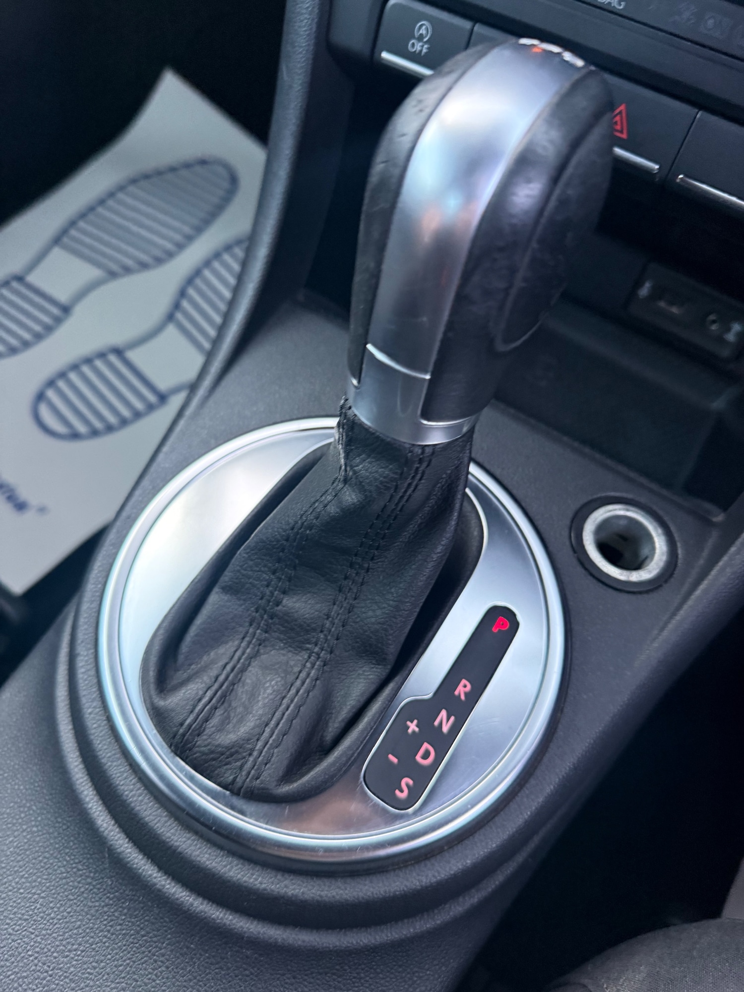 Used Volkswagen Beetle 2015 for sale - 76557833: Photo 14