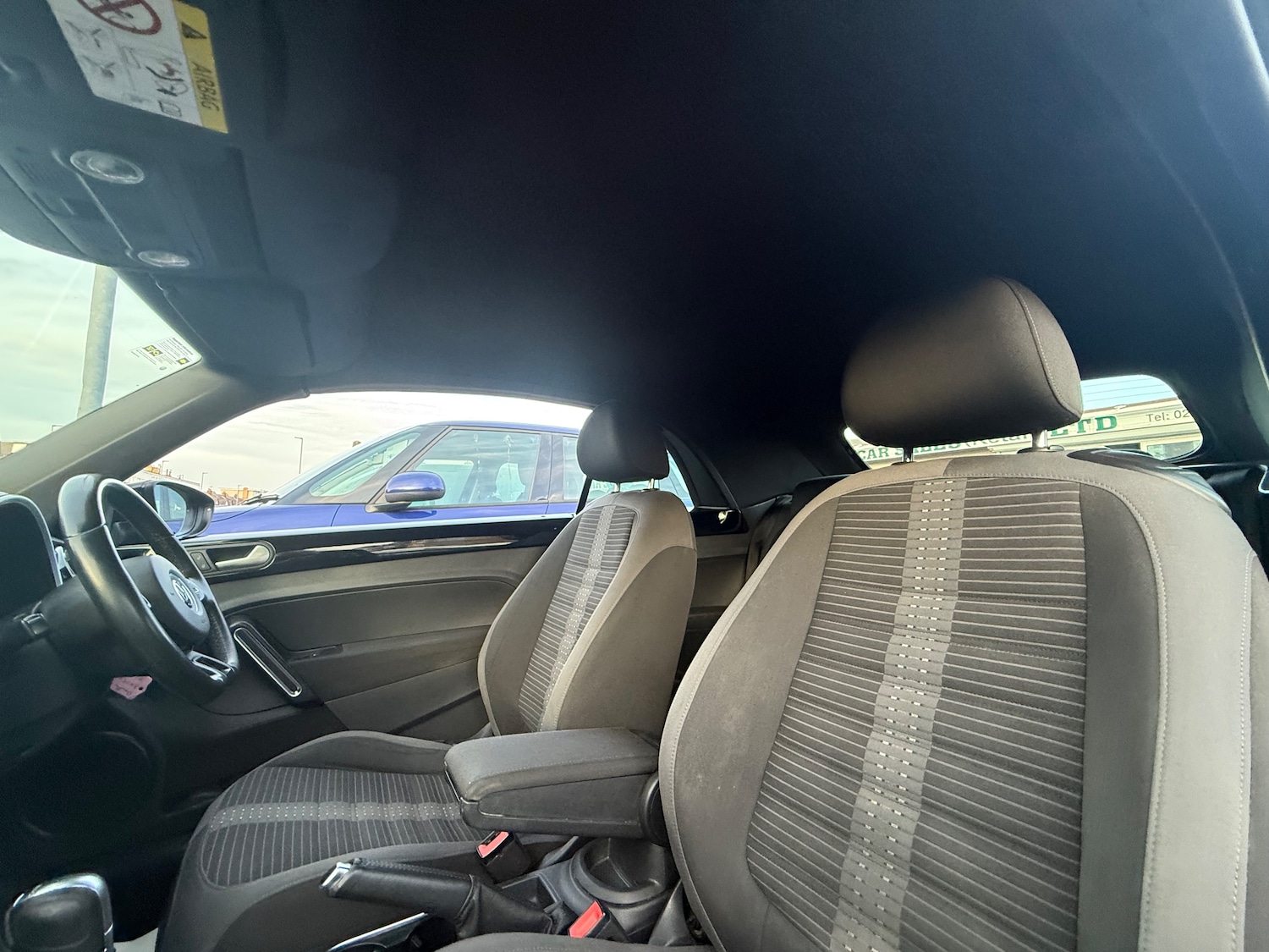 Used Volkswagen Beetle 2015 for sale - 76557833: Photo 9