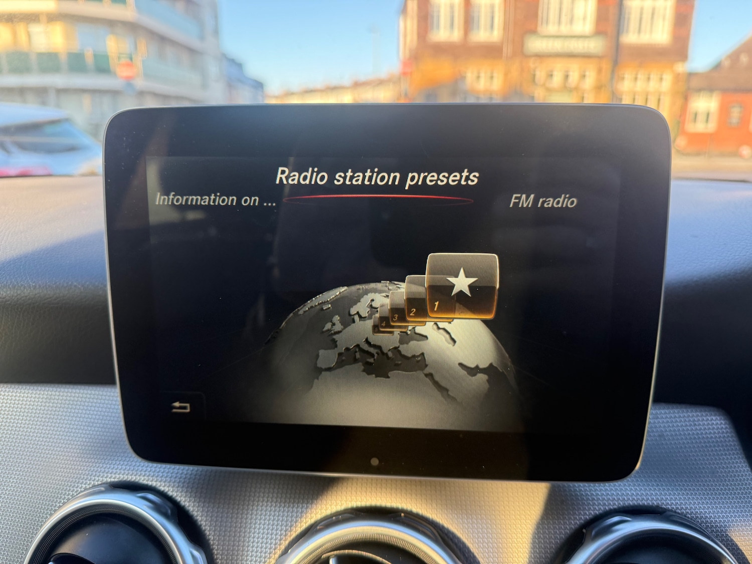 Used Mercedes-Benz GLA 2017 for sale - 77113435: Photo 22