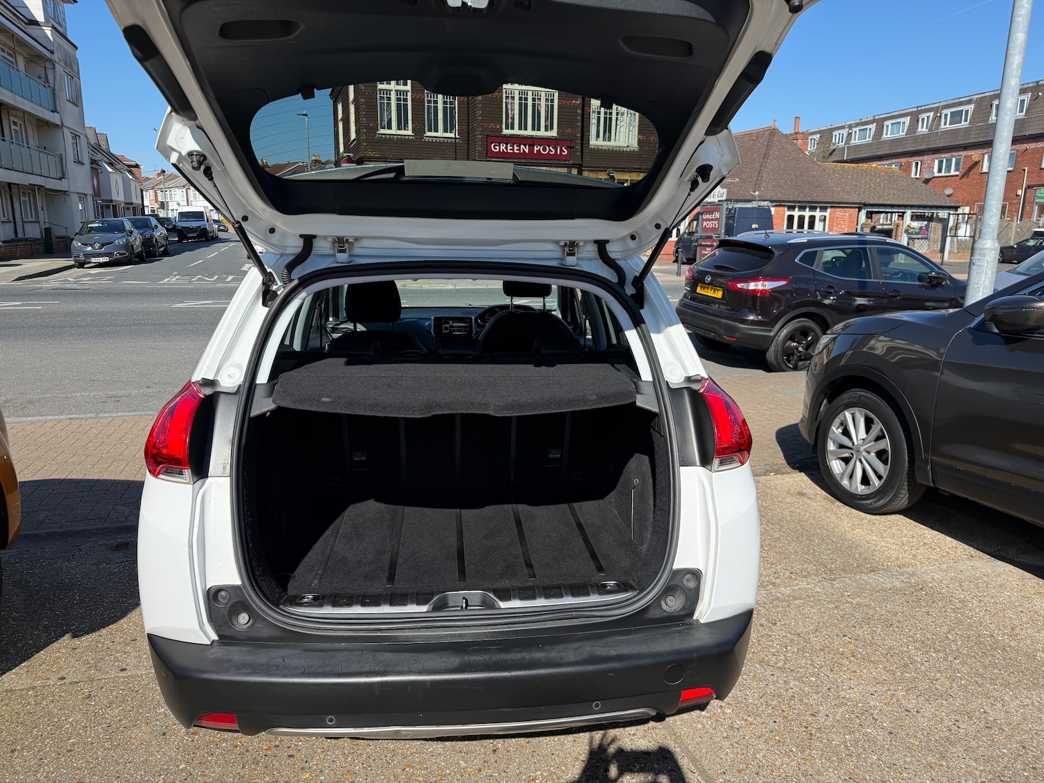 Used Peugeot 2008 2014 for sale - 76466267: Photo 13