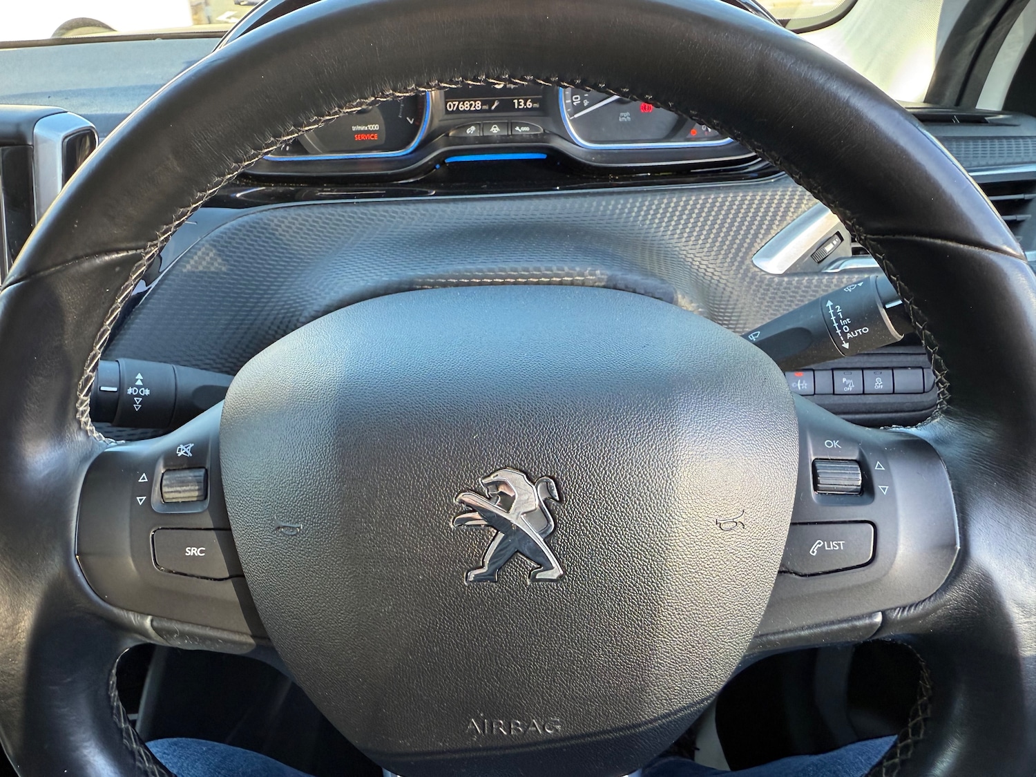 Used Peugeot 2008 2014 for sale - 76466267: Photo 27