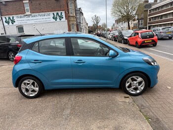 Used Hyundai i10 2022 for sale - 77942207: Photo