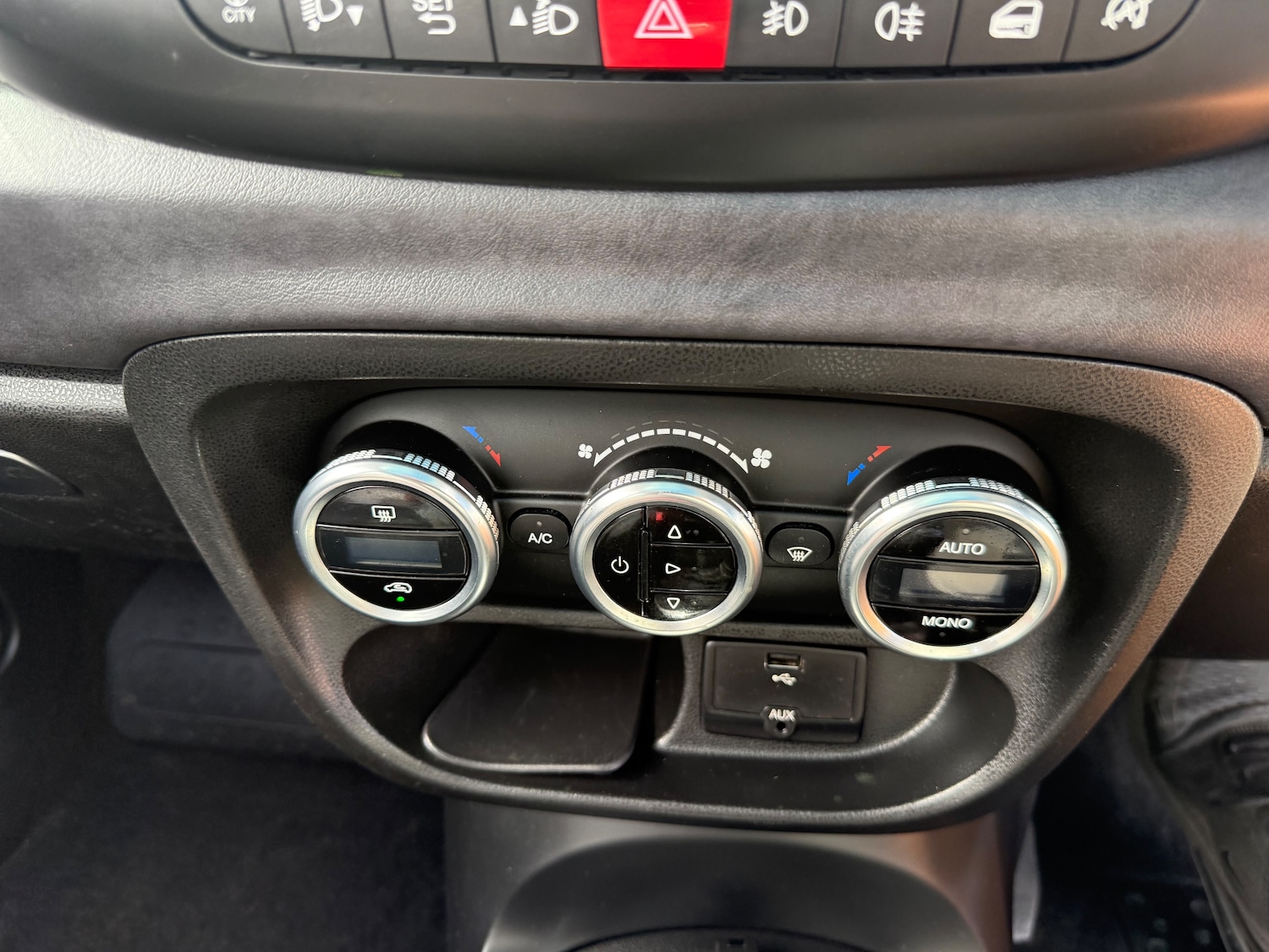 Used Fiat 500L 2013 for sale - 77006539: Photo 21