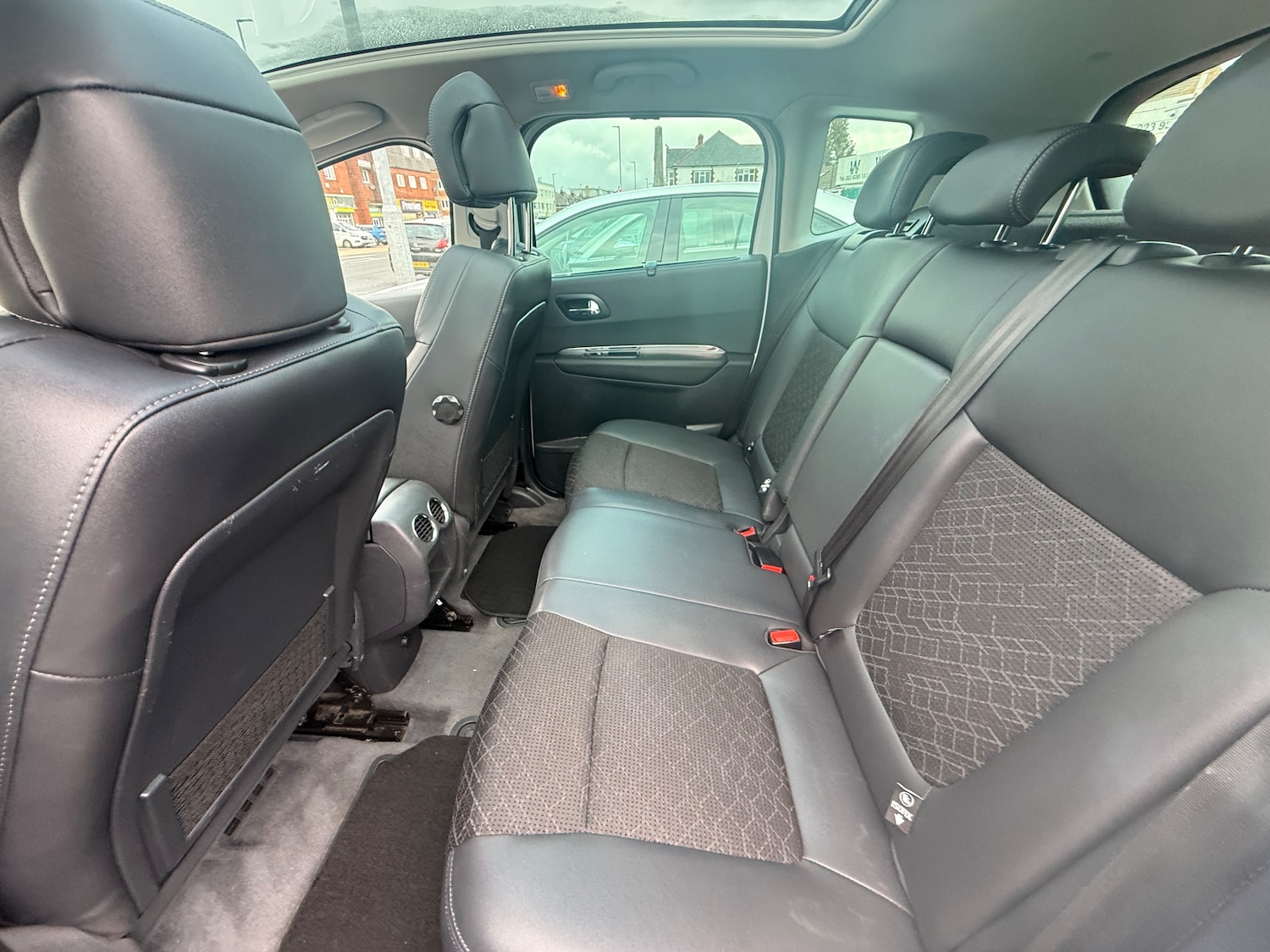 Used Peugeot 3008 2016 for sale - 76273762: Photo 12