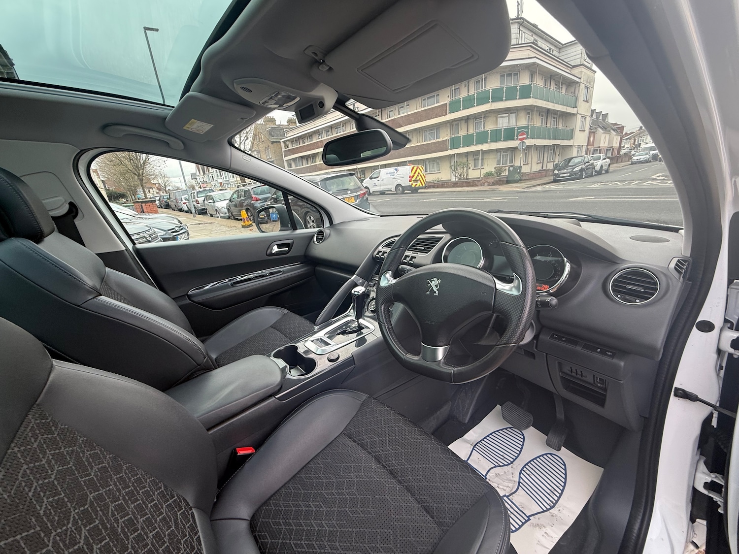 Used Peugeot 3008 2016 for sale - 76273762: Photo 22