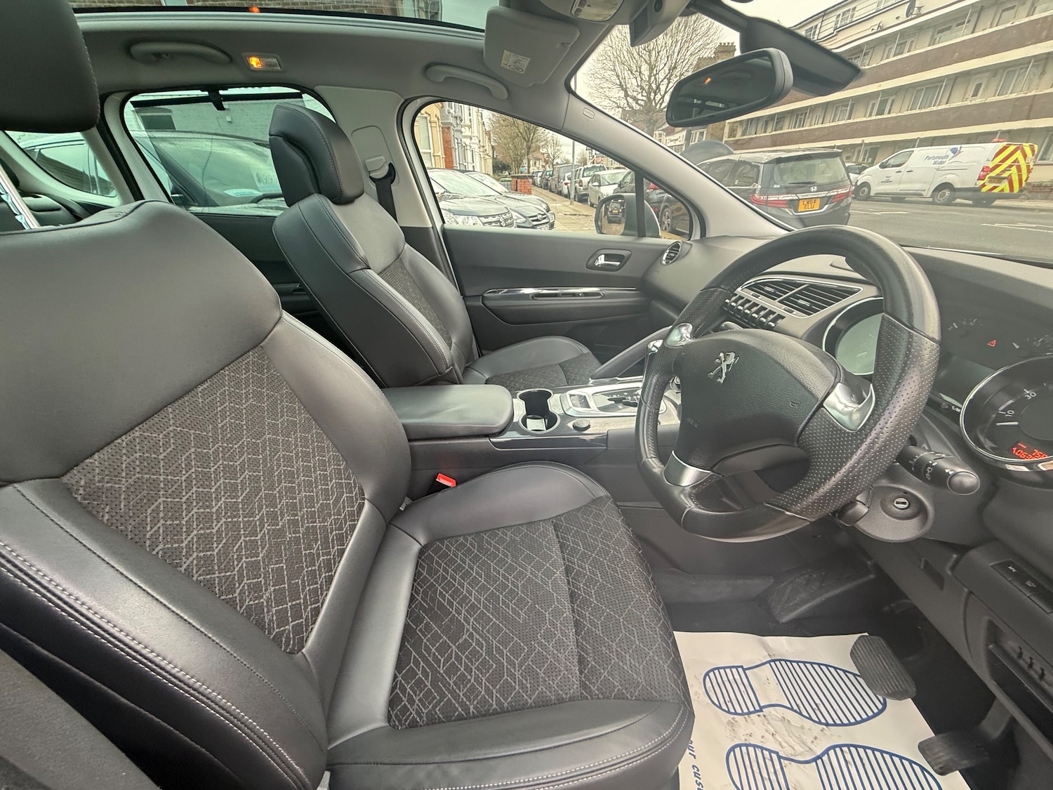 Used Peugeot 3008 2016 for sale - 76273762: Photo 24