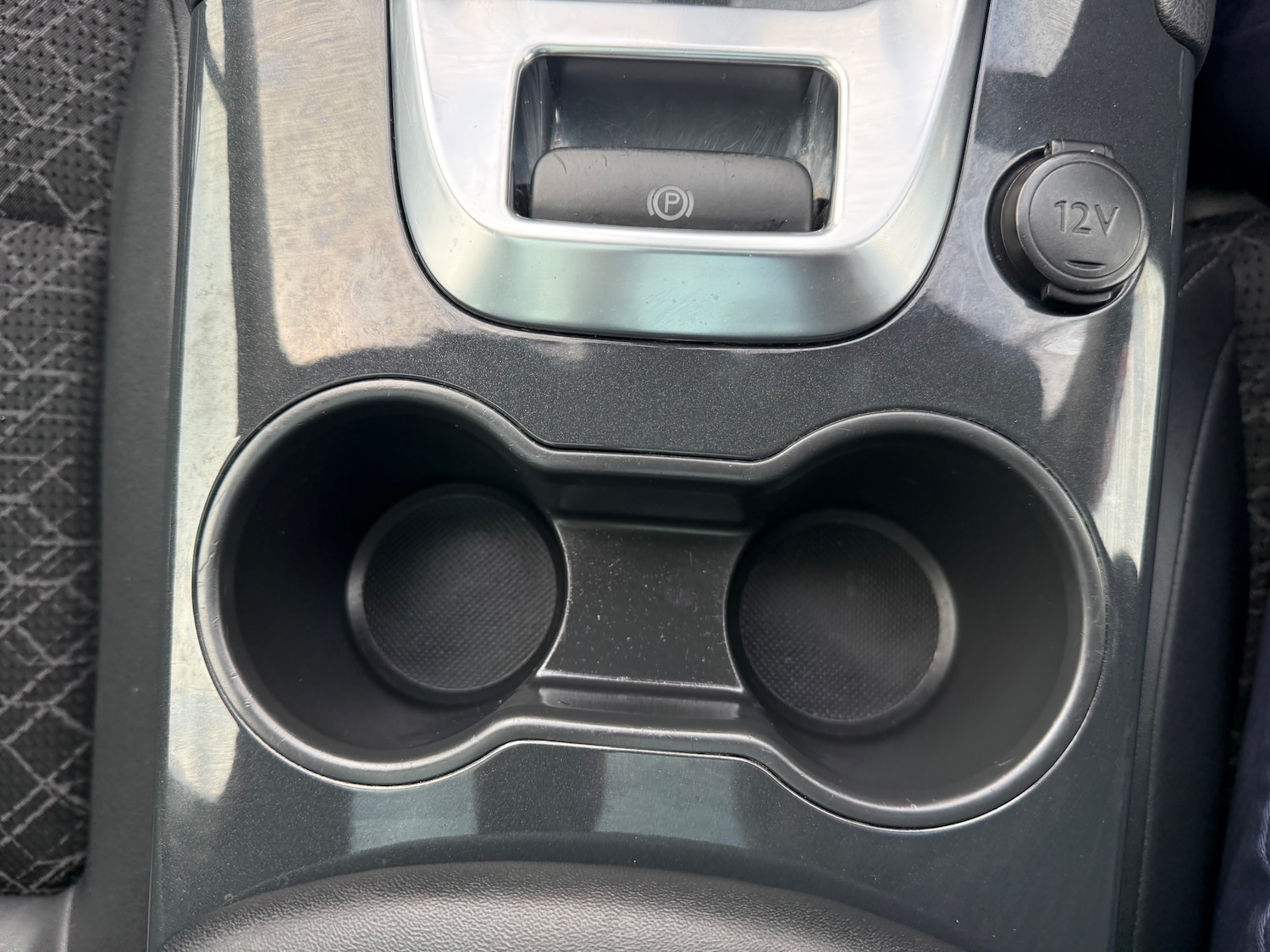 Used Peugeot 3008 2016 for sale - 76273762: Photo 26