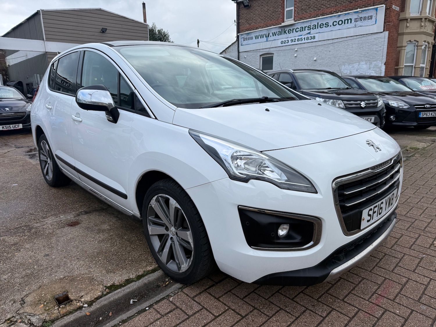 Used Peugeot 3008 2016 for sale - 76273762: Photo 3