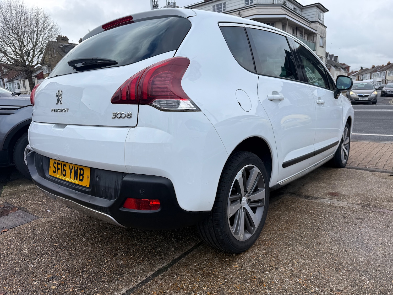 Used Peugeot 3008 2016 for sale - 76273762: Photo 6