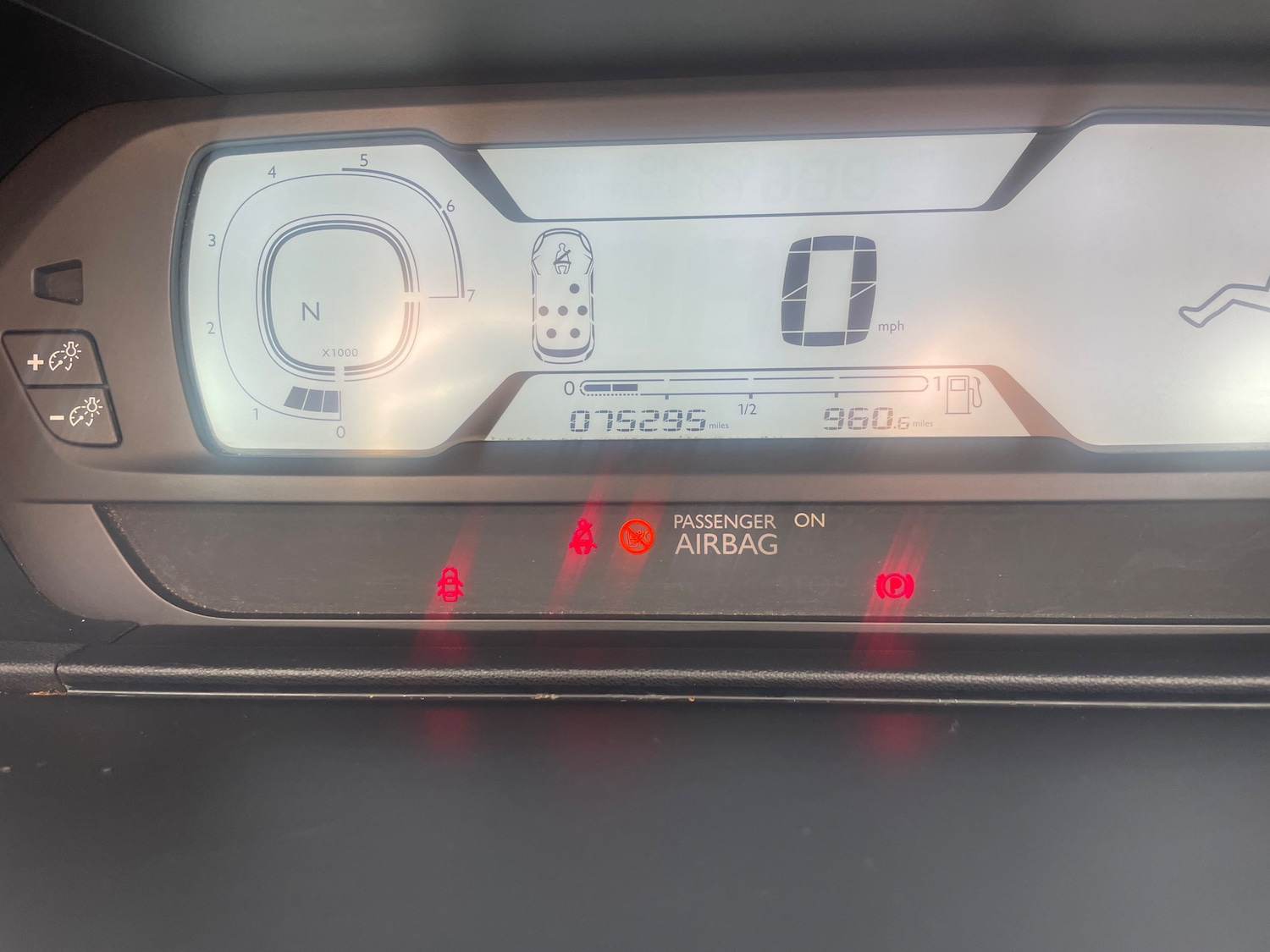 Used Citroen C4 Grand Picasso 2014 for sale - 75856003: Photo 15