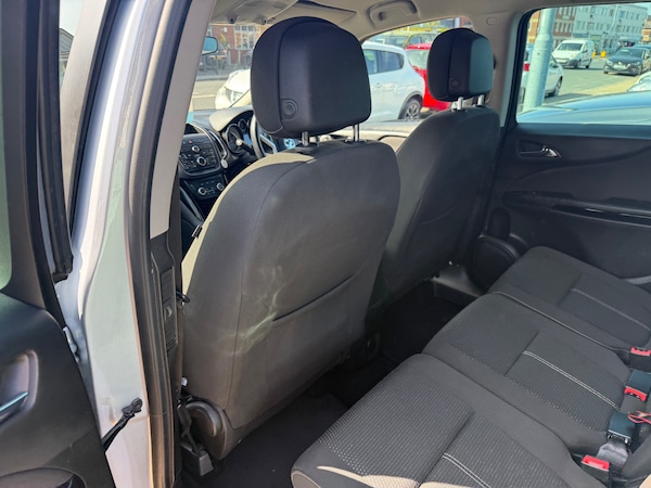 Used Vauxhall Zafira 2015 for sale - 75277575: Photo 8