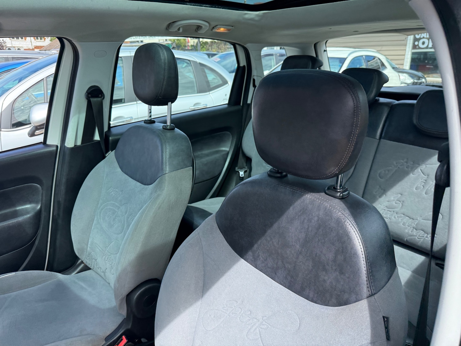 Used Fiat 500L 2013 for sale - 77327231: Photo 6