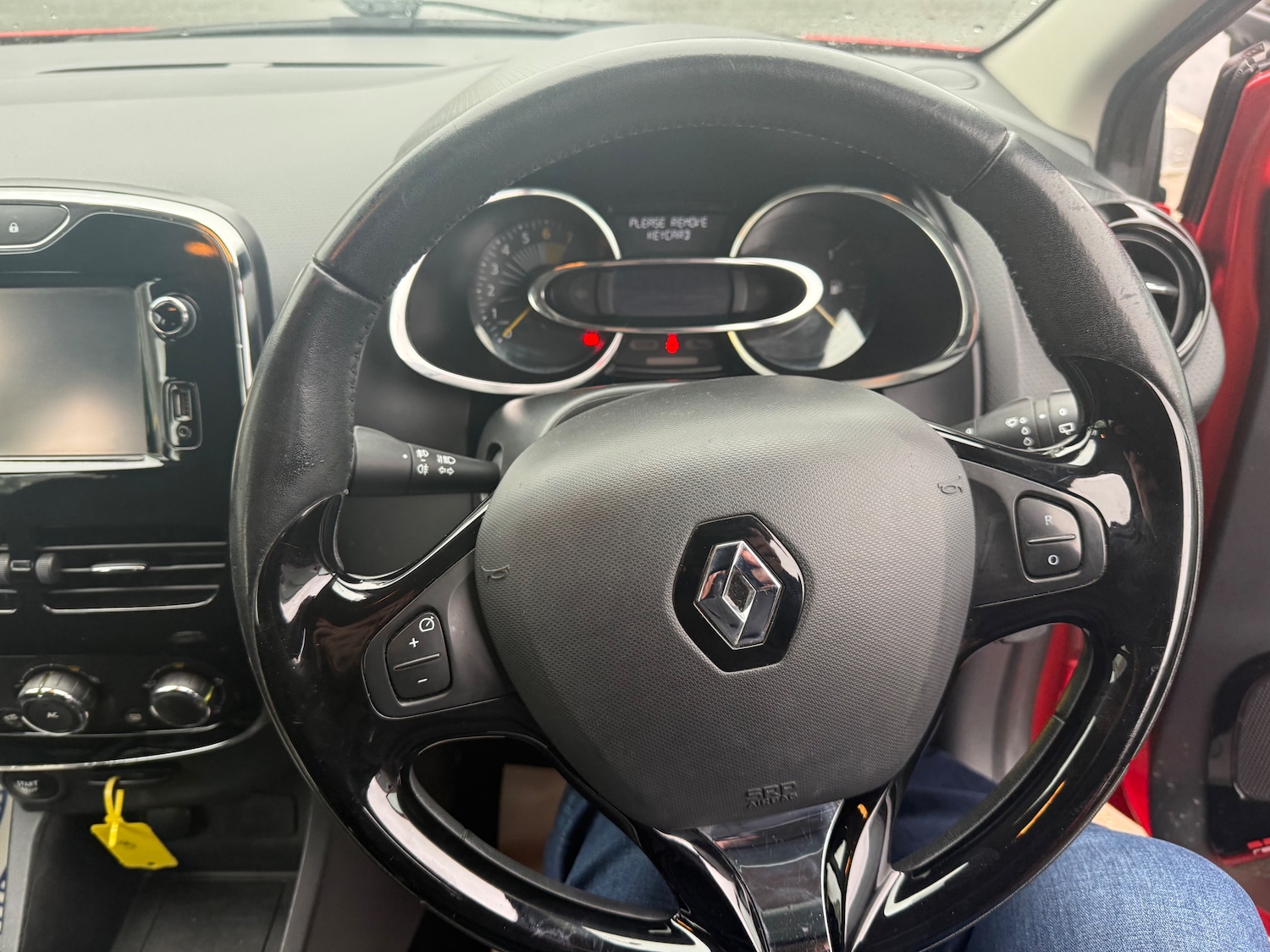 Used Renault Clio 2014 for sale - 77276795: Photo 16