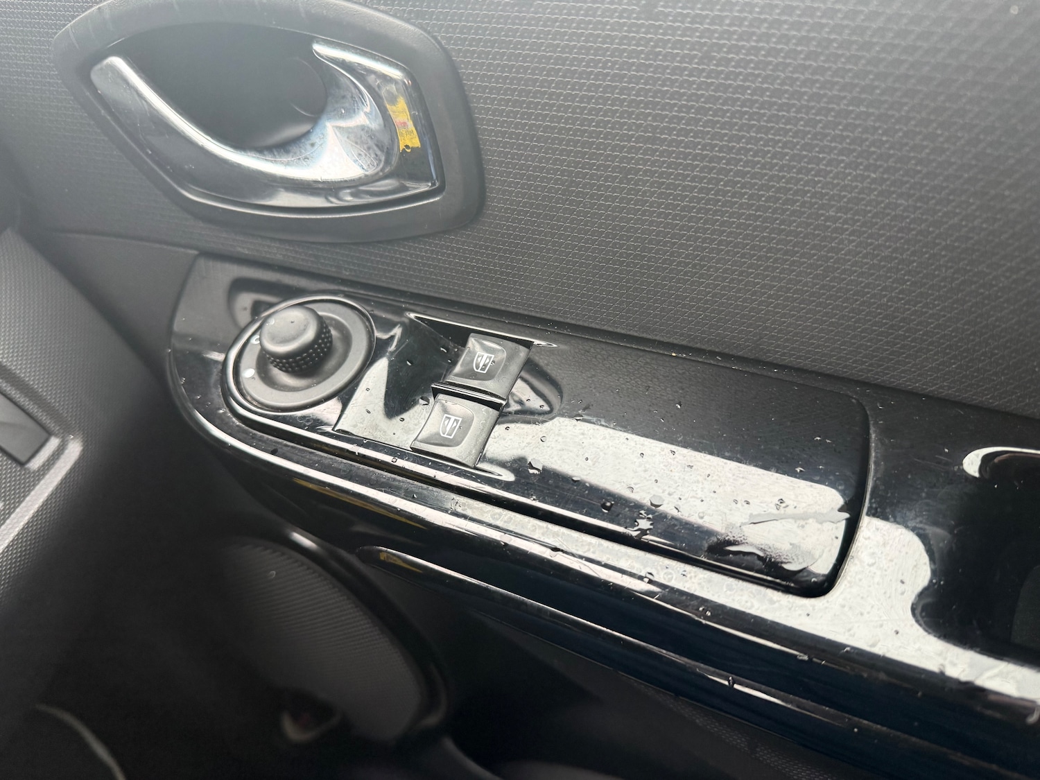 Used Renault Clio 2014 for sale - 77276795: Photo 18