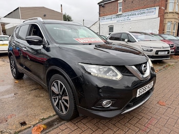 Used Nissan X-Trail 2016 for sale - 76353052: Photo