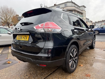 Used Nissan X-Trail 2016 for sale - 76353052: Photo