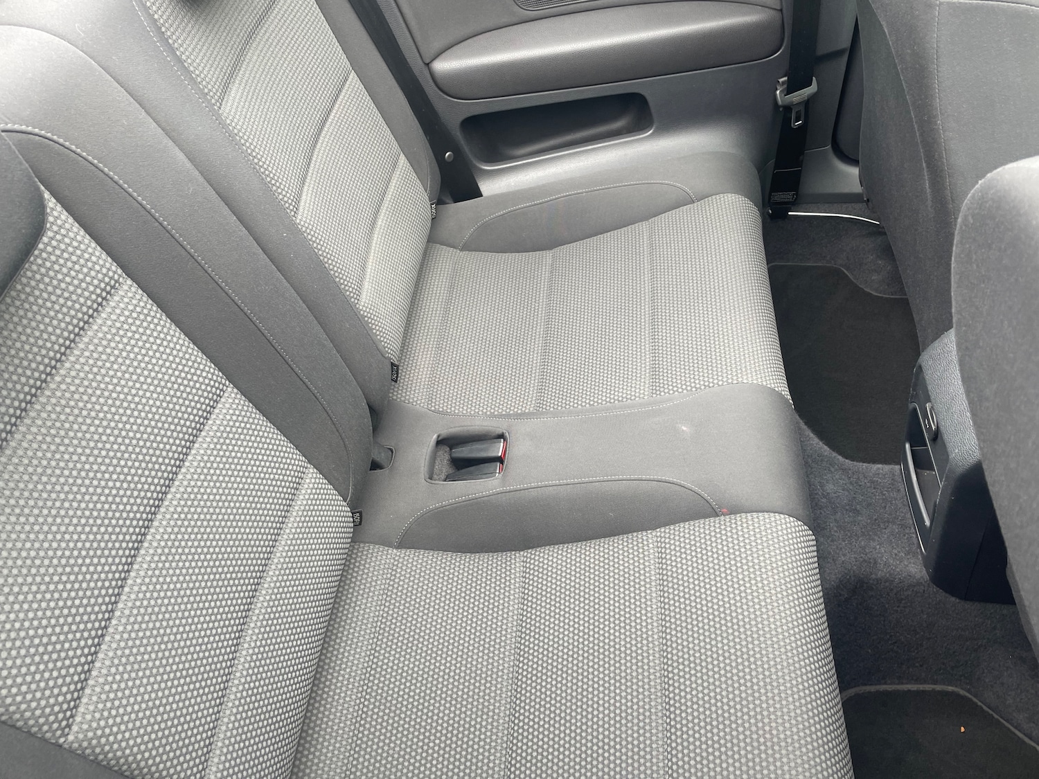 Used Volkswagen Golf 2013 for sale - 76046949: Photo 24