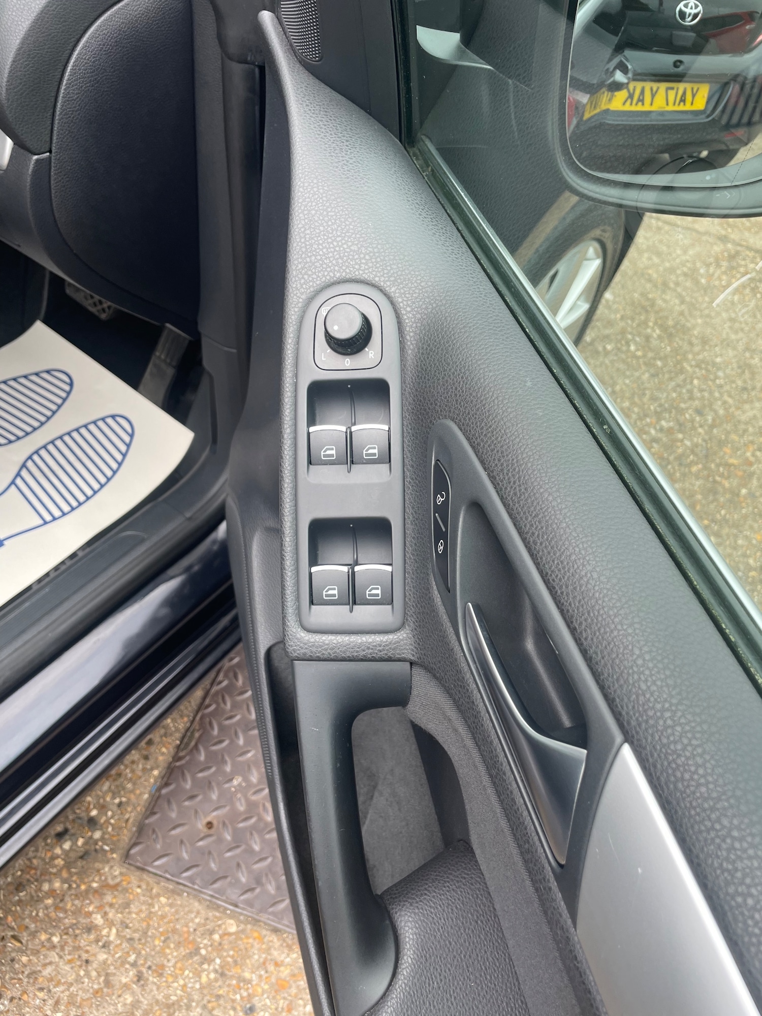 Used Volkswagen Golf 2013 for sale - 76046949: Photo 8