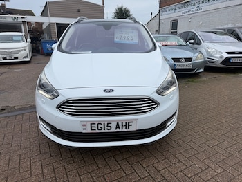 Used Ford Grand C-Max 2015 for sale - 77271497: Photo