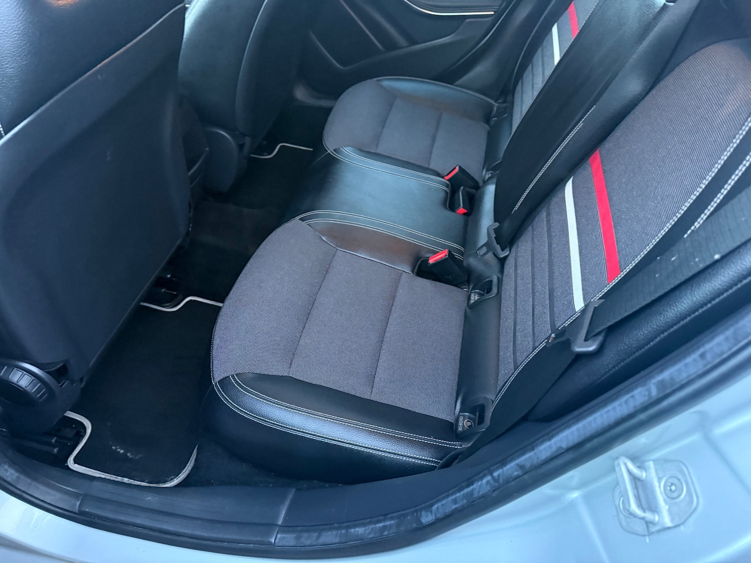 Used Mercedes-Benz A-Class 2015 for sale - 77118141: Photo 10