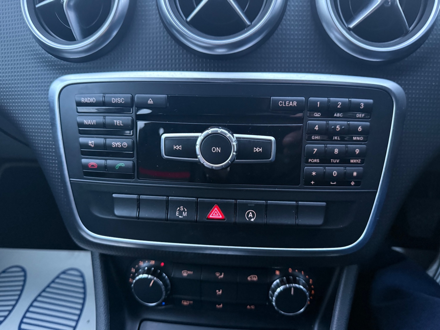 Used Mercedes-Benz A-Class 2015 for sale - 77118141: Photo 16