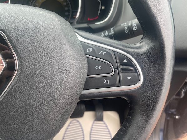 Used Renault Grand Scenic 2017 for sale - 75567844: Photo 14