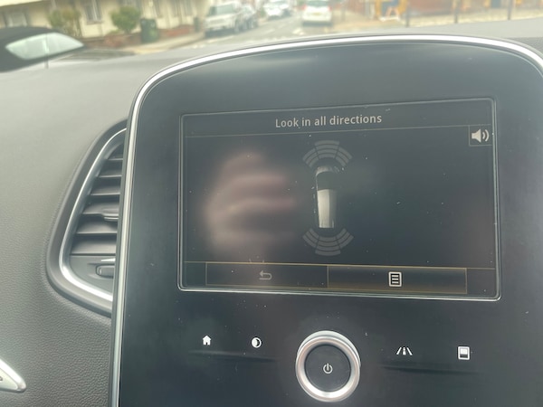 Used Renault Grand Scenic 2017 for sale - 75567844: Photo 24