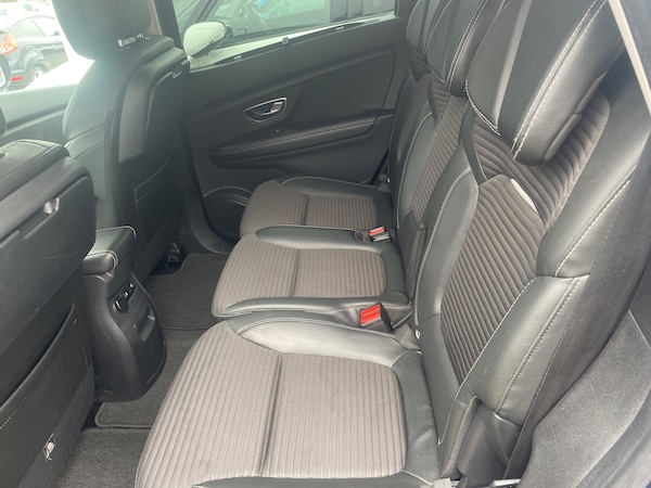 Used Renault Grand Scenic 2017 for sale - 75567844: Photo 34