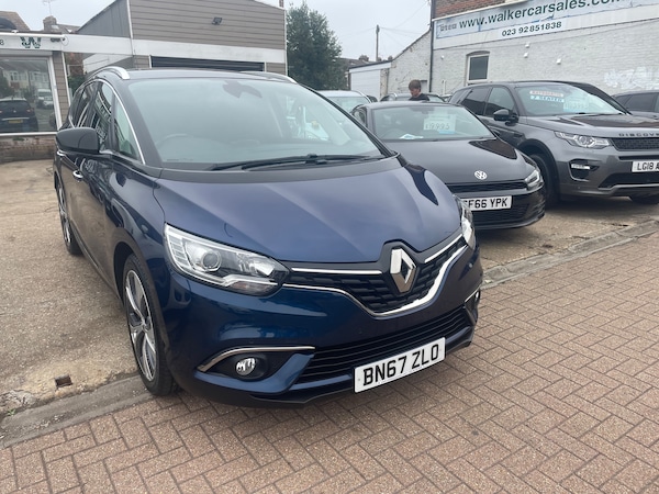Used Renault Grand Scenic 2017 for sale - 75567844: Photo 3