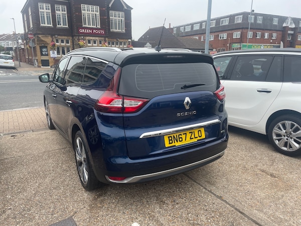 Used Renault Grand Scenic 2017 for sale - 75567844: Photo 5