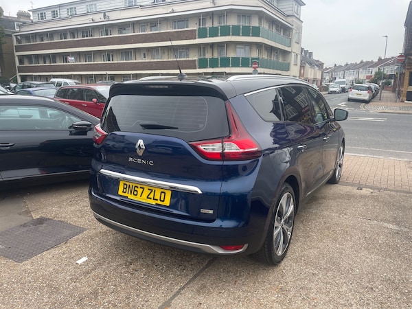 Used Renault Grand Scenic 2017 for sale - 75567844: Photo 7