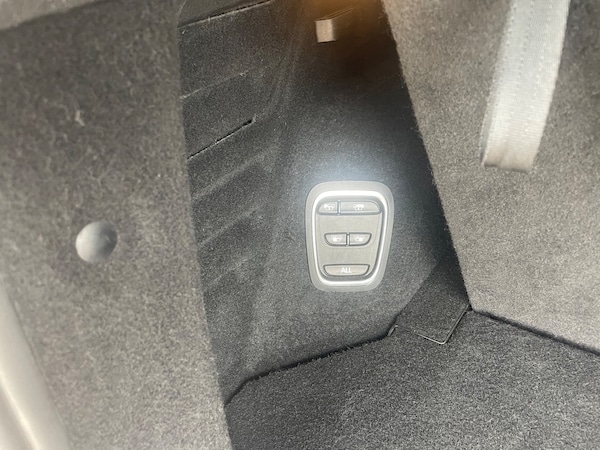 Used Renault Grand Scenic 2017 for sale - 75567844: Photo 8