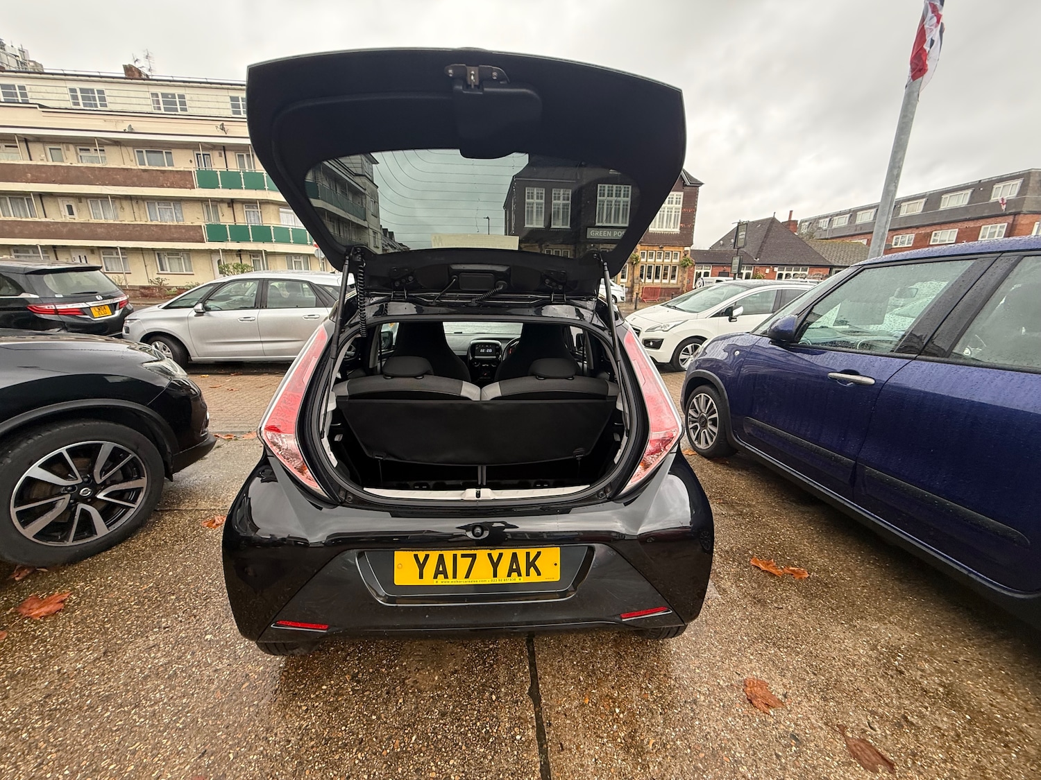 Used Toyota AYGO 2017 for sale - 76466261: Photo 13