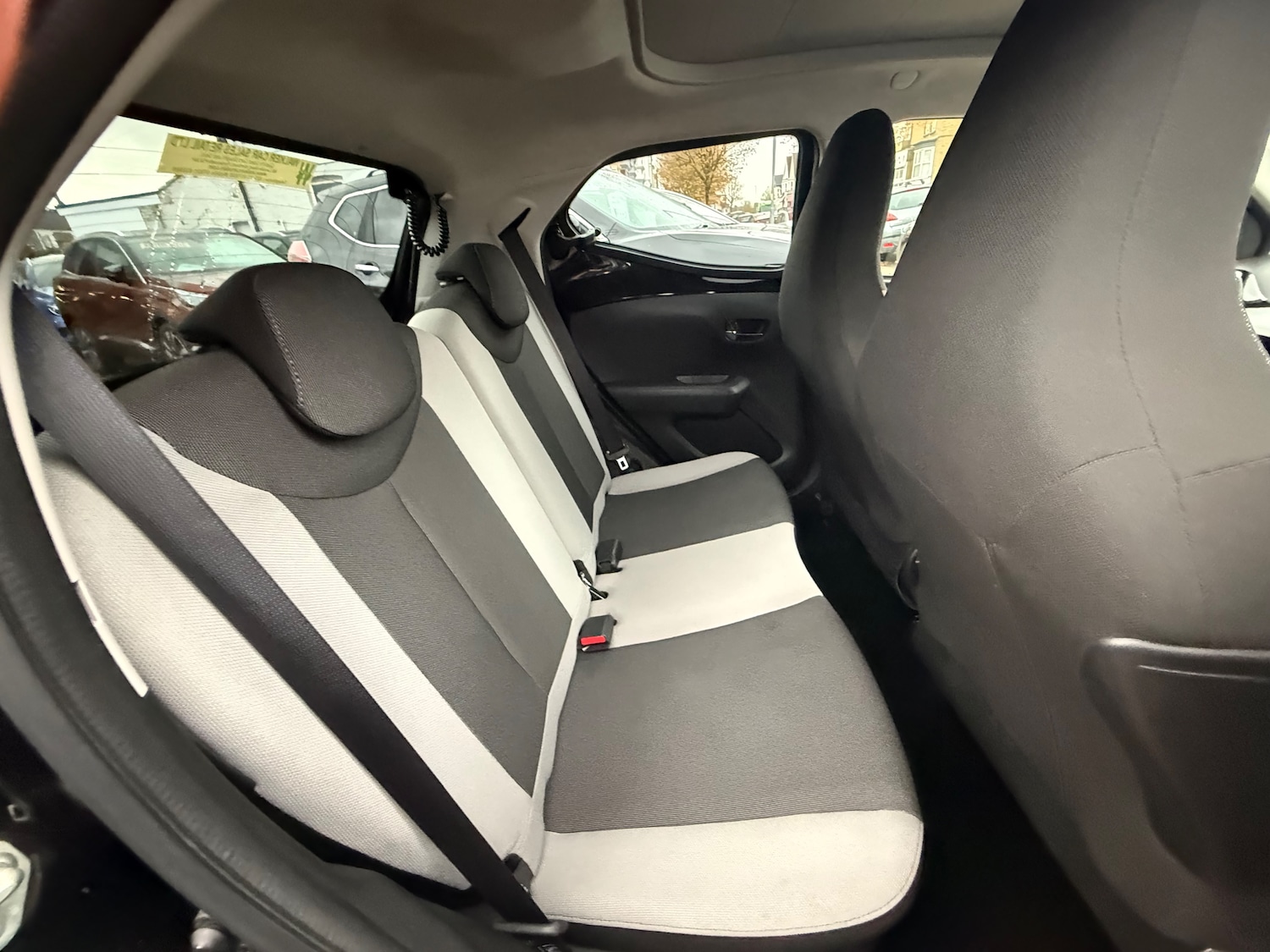 Used Toyota AYGO 2017 for sale - 76466261: Photo 16