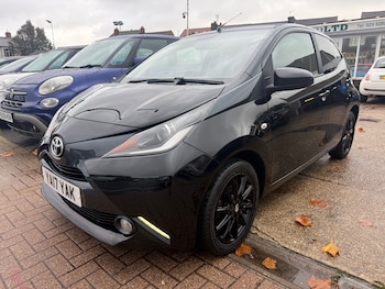 Used Toyota AYGO 2017 for sale - 76466261: Photo