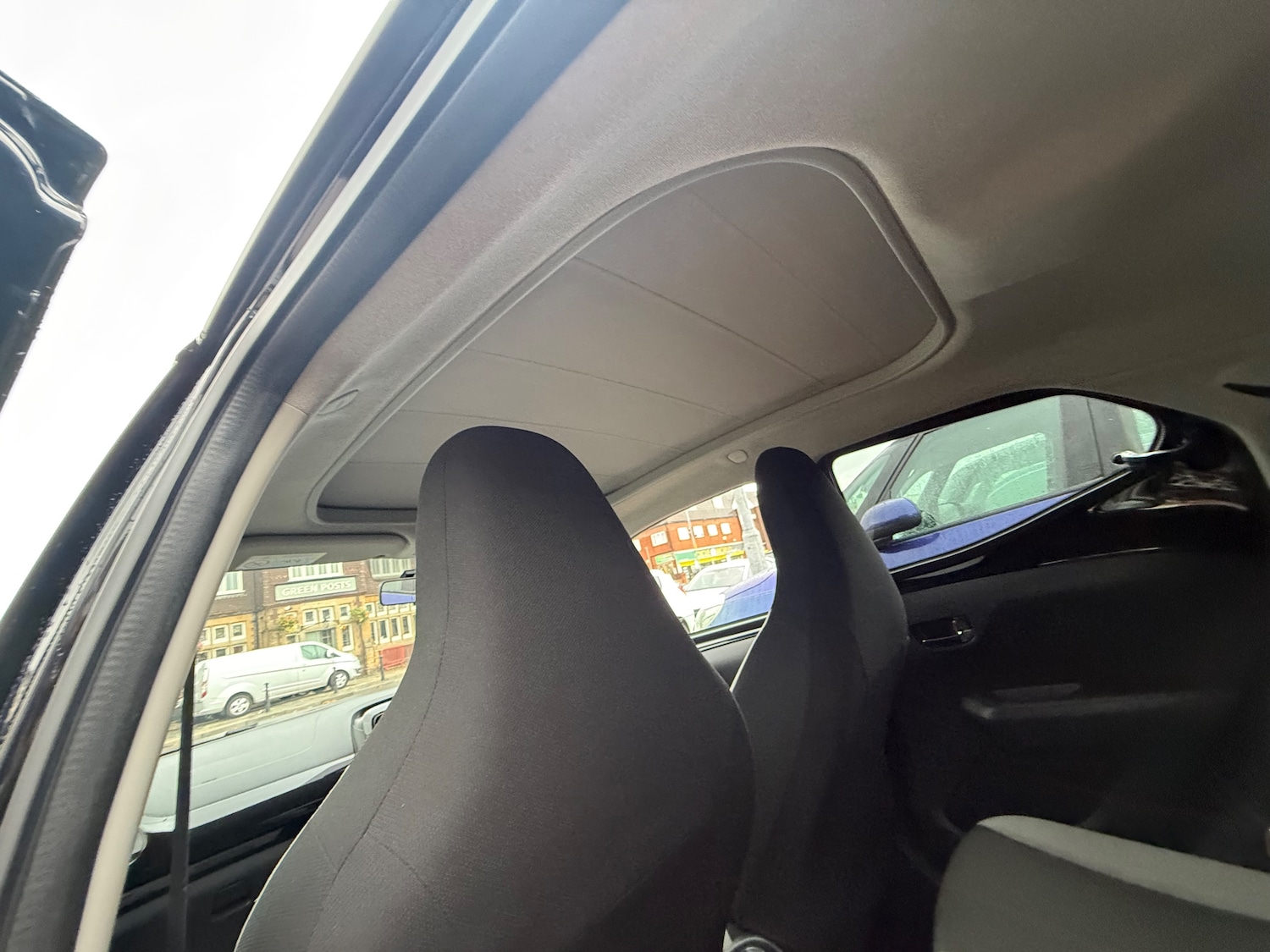 Used Toyota AYGO 2017 for sale - 76466261: Photo 9