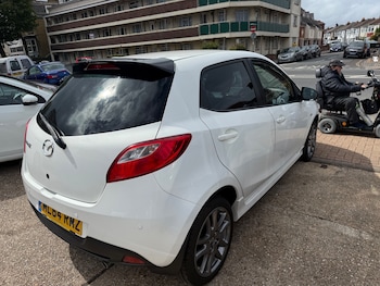 Used Mazda Mazda2 2014 for sale - 75499061: Photo