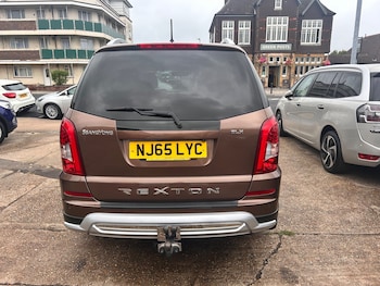 Used Ssangyong Rexton 2015 for sale - 79385882: Photo
