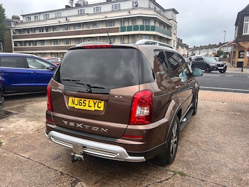 Used Ssangyong Rexton 2015 for sale - 79385882: Photo