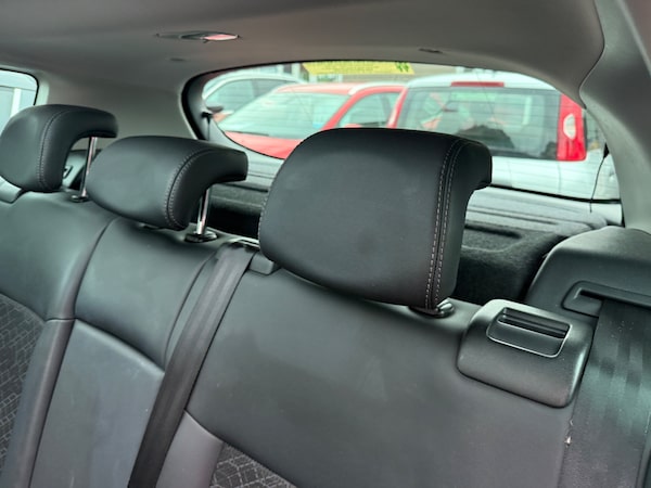 Used Peugeot 3008 2015 for sale - 76211720: Photo 10