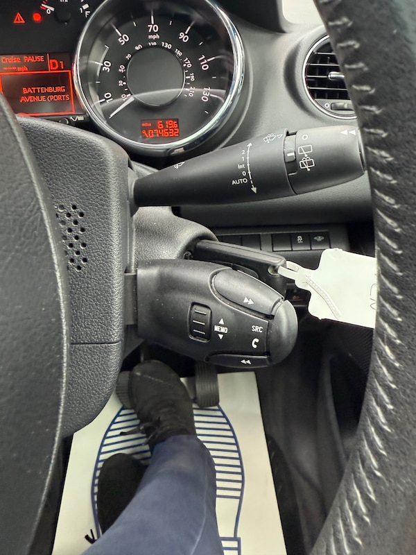 Used Peugeot 3008 2015 for sale - 76211720: Photo 27