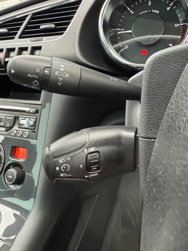 Used Peugeot 3008 2015 for sale - 76211720: Photo 28