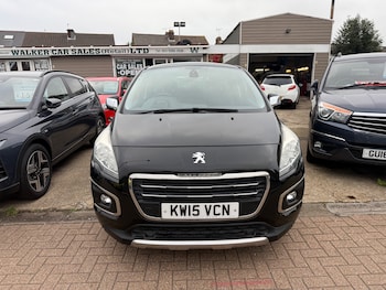 Used Peugeot 3008 2015 for sale - 76211720: Photo 2