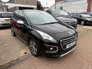 Used Peugeot 3008 2015 for sale - 76211720: Photo 3