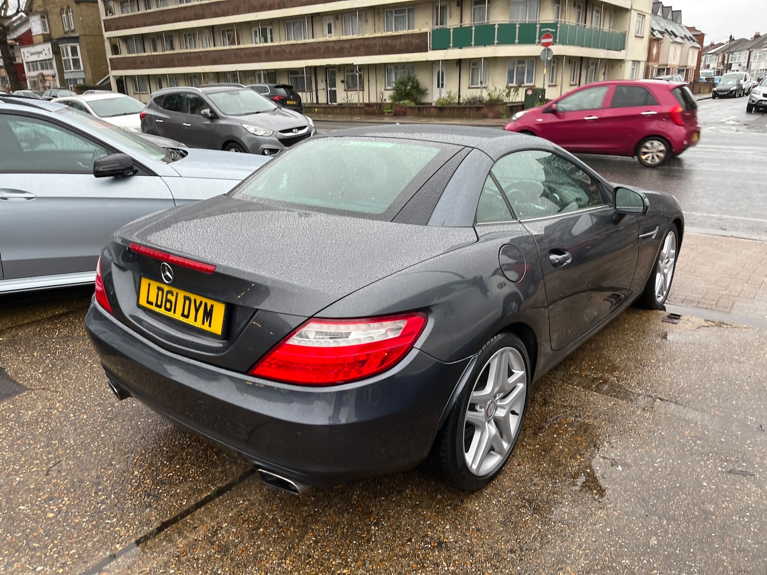 Used Mercedes-Benz SLK 2011 for sale - 77919129: Photo 4