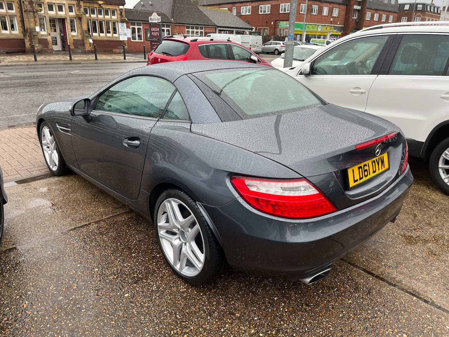 Used Mercedes-Benz SLK 2011 for sale - 77919129: Photo 6