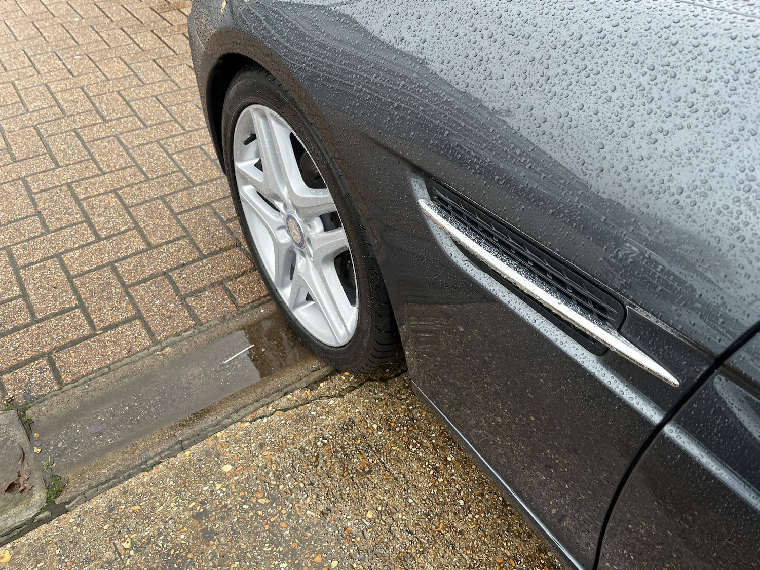 Used Mercedes-Benz SLK 2011 for sale - 77919129: Photo 7