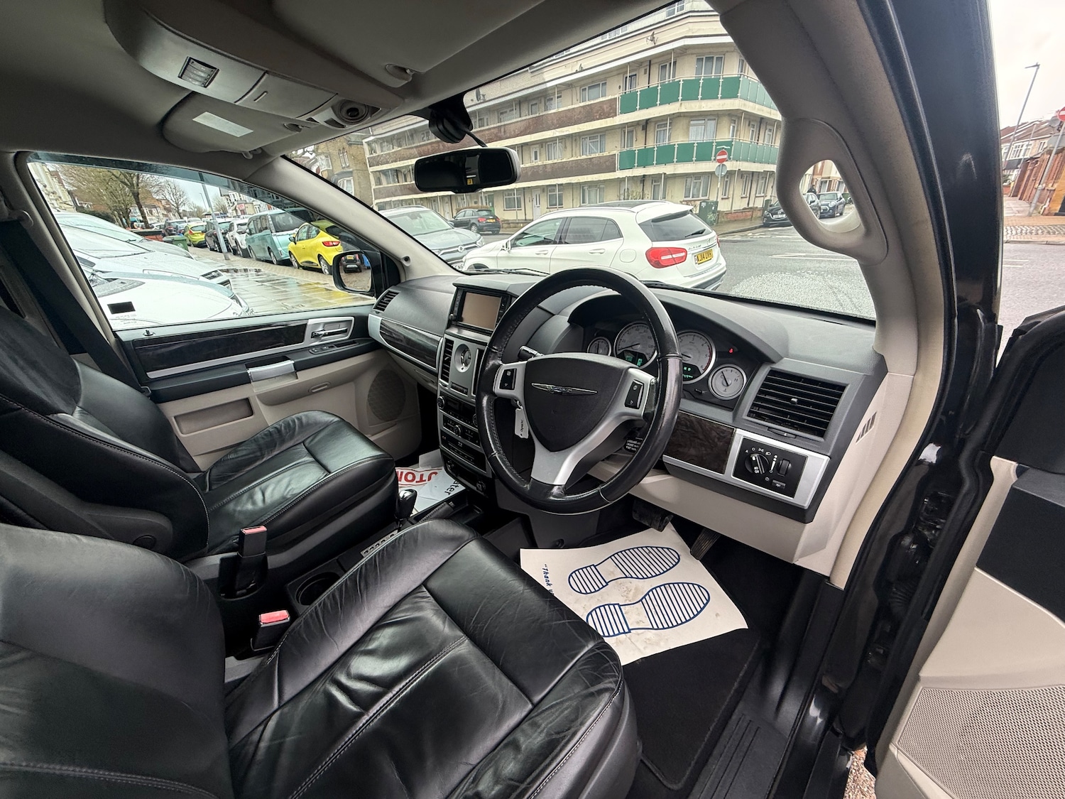 Used Chrysler Grand Voyager 2014 for sale - 77450922: Photo 26