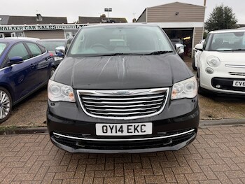 Used Chrysler Grand Voyager 2014 for sale - 77450922: Photo