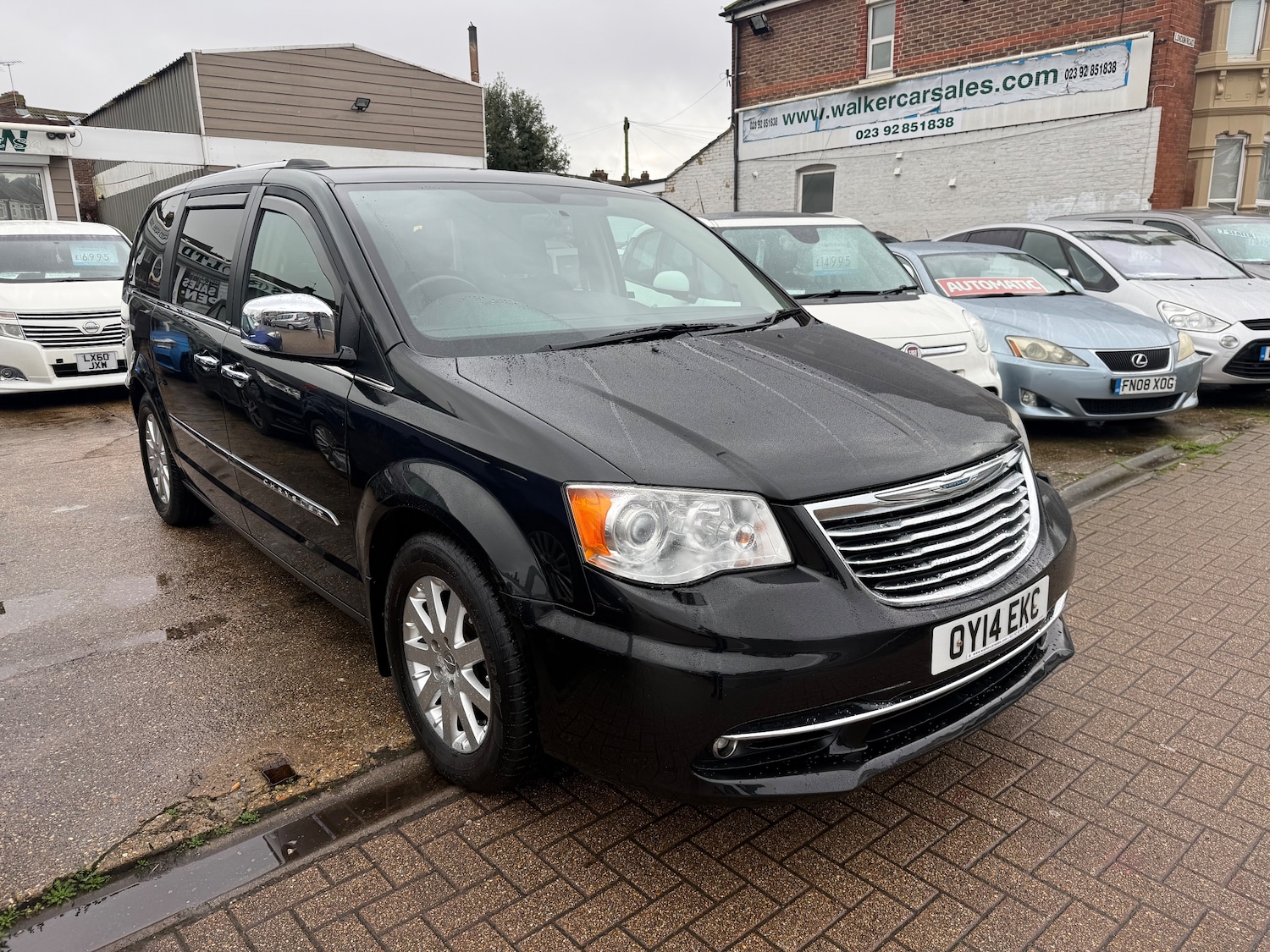 Used Chrysler Grand Voyager 2014 for sale - 77450922: Photo 3